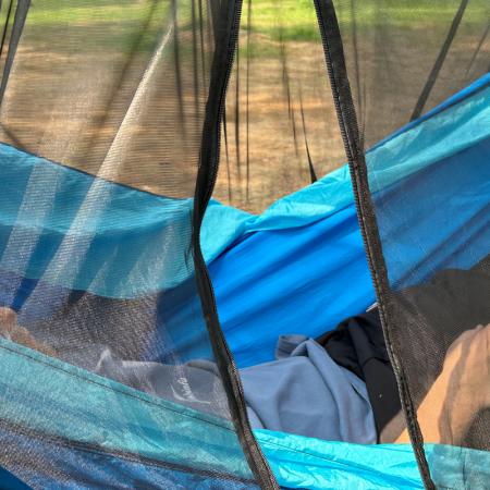Tynn utendørs myggnetthengekøye anti-velt feltcamping fallskjermduk anti-mygghengekøye