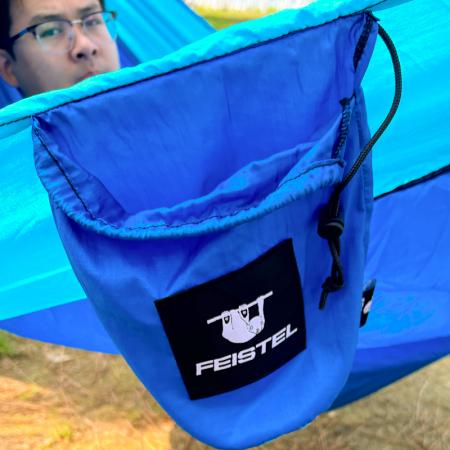 Kraftig og slitesterk hengekøye i nylon med antirullefunksjon, fallskjermduk, camping, fotturer, 200 kg kapasitet, hengekøye